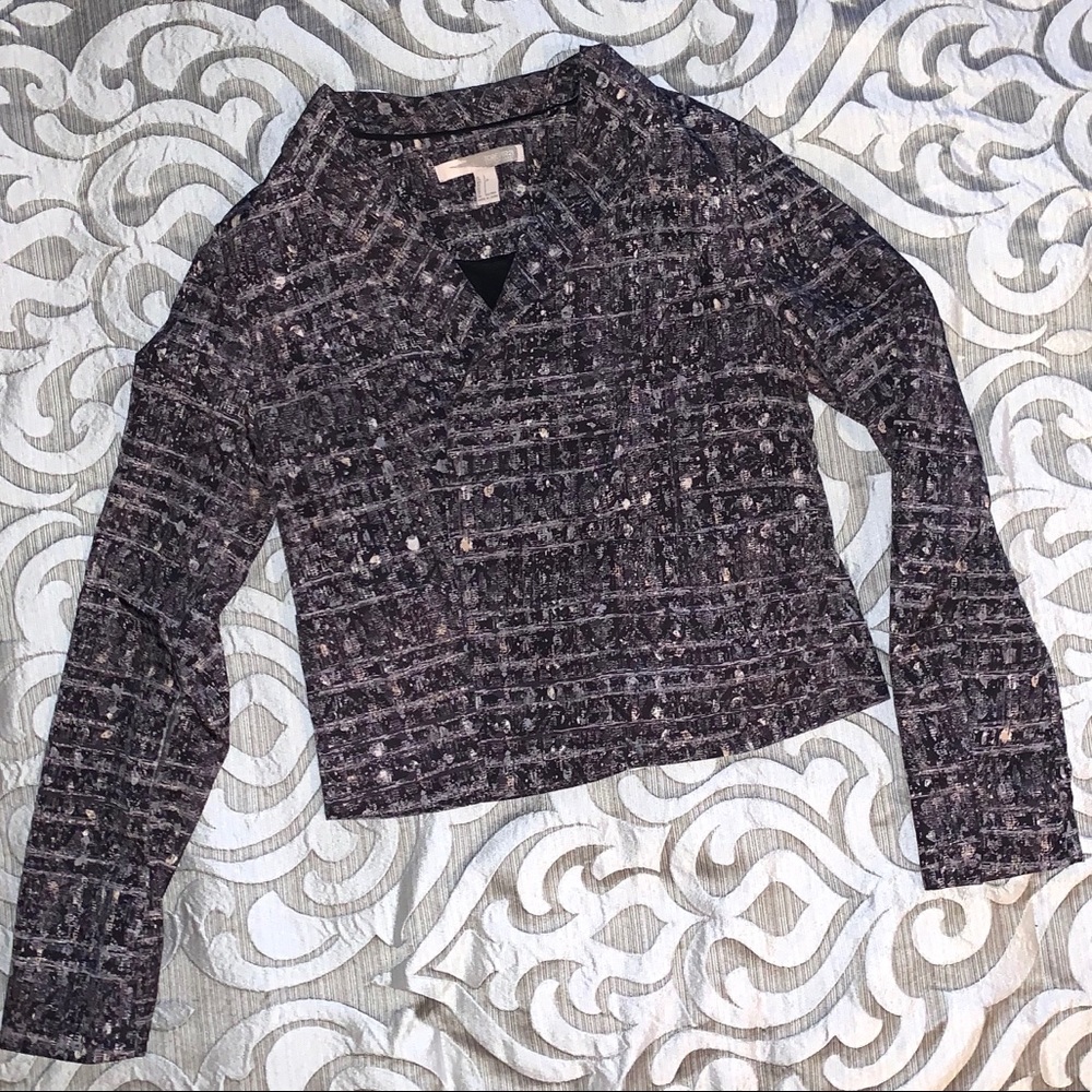 Patterned Blazer. 🖤😍 - Picture 2 of 3